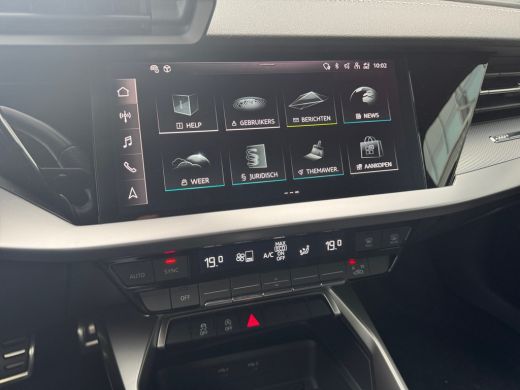 Audi A3 Sportback 35 150pk TFSI S edition Optiekpakket zwart |  Cruise Control | Smartphone-interface ActivLease financial lease