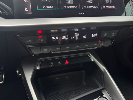 Audi A3 Sportback 35 150pk TFSI S edition Optiekpakket zwart |  Cruise Control | Smartphone-interface ActivLease financial lease