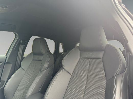 Audi A3 Sportback 35 150pk TFSI S edition Optiekpakket zwart |  Cruise Control | Smartphone-interface ActivLease financial lease