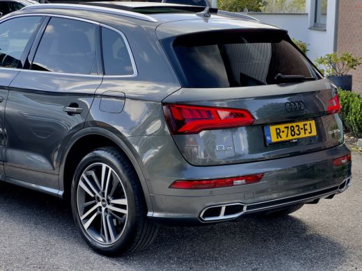 Audi Q5 55 TFSI e QUATTRO AUT7 COMPETITION 3X-SLINE PANODAK LEDER NAVI CAMERA DIGI-DASH APPLE-CARPLAY LED... ActivLease financial lease