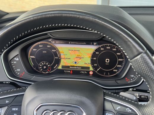 Audi Q5 55 TFSI e QUATTRO AUT7 COMPETITION 3X-SLINE PANODAK LEDER NAVI CAMERA DIGI-DASH APPLE-CARPLAY LED... ActivLease financial lease
