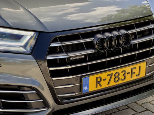 Audi Q5 55 TFSI e QUATTRO AUT7 COMPETITION 3X-SLINE PANODAK LEDER NAVI CAMERA DIGI-DASH APPLE-CARPLAY LED... ActivLease financial lease
