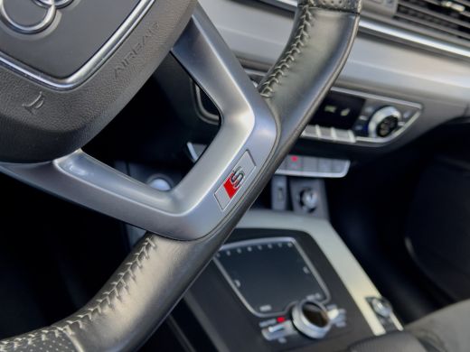 Audi Q5 55 TFSI e QUATTRO AUT7 COMPETITION 3X-SLINE PANODAK LEDER NAVI CAMERA DIGI-DASH APPLE-CARPLAY LED... ActivLease financial lease