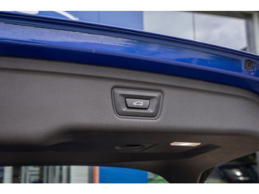 BMW 3 Serie Touring 330e Business Edition Plus | M-pakket | Cruise adaptief | Laser LED | Stoel+stuur verwarm... ActivLease financial lease