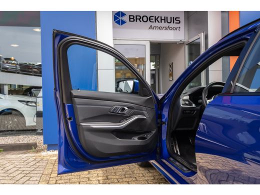 BMW 3 Serie Touring 330e Business Edition Plus | M-pakket | Cruise adaptief | Laser LED | Stoel+stuur verwarm... ActivLease financial lease