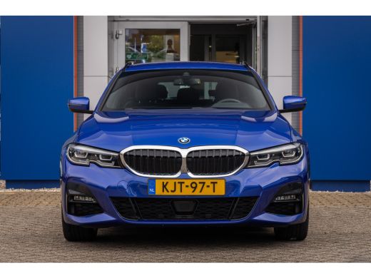 BMW 3 Serie Touring 330e Business Edition Plus | M-pakket | Cruise adaptief | Laser LED | Stoel+stuur verwarm... ActivLease financial lease