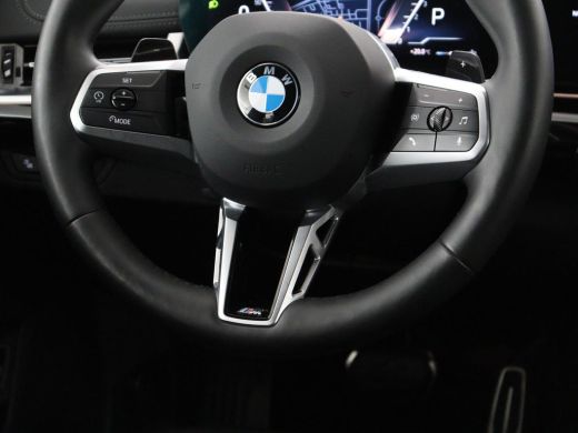 BMW X1 M Sport | xDrive23i | Adaptive Cruise | Trekhaak | Head-Up | Leder | 360 camera | Stoelverwarming... ActivLease financial lease