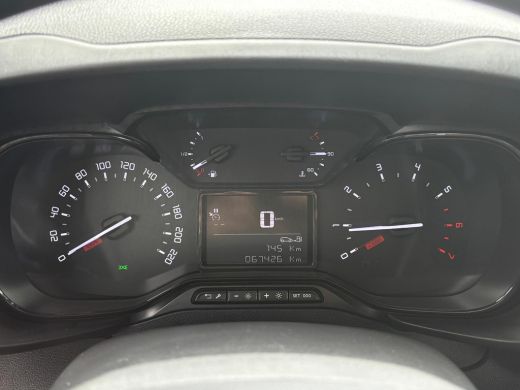 Citroën Berlingo 1.5 BlueHDI Club XL | Apple Carplay | Multifunctioneel Stuur | Cruise | Navi ActivLease financial lease