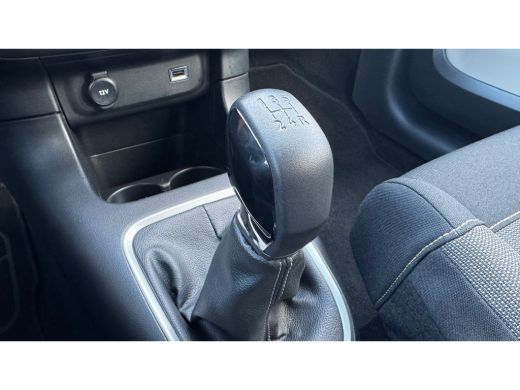 Citroën C3 1.2 PURETECH 83PK C-SERIES / NAVI / CLIMA / LED / BLUETOOTH / CRUISECONTROL / 1E EIGENAAR / NIEUW... ActivLease financial lease