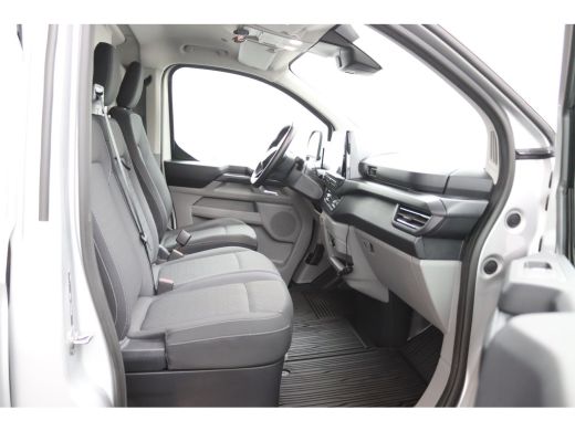 Ford Transit Custom 300 2.0 TDCI L2H1 Limited Automaat | Camera | Navigatie | Laadruimte Pakket | Keyless | Adaptive ... ActivLease financial lease