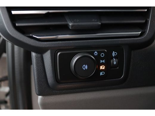 Ford Transit Custom 300 2.0 TDCI L2H1 Limited Automaat | Camera | Navigatie | Laadruimte Pakket | Keyless | Adaptive ... ActivLease financial lease