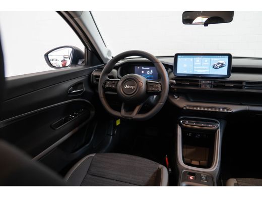 Jeep Avenger Longitude 54 kWh | SOH 96% | Apple Carplay & Android Auto | Parkeersensoren | Climate Controle | ... ActivLease financial lease