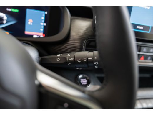Jeep Avenger Longitude 54 kWh | SOH 96% | Navigatie | Camera | Keyless | Parkeersensoren | Climate Controle | ... ActivLease financial lease
