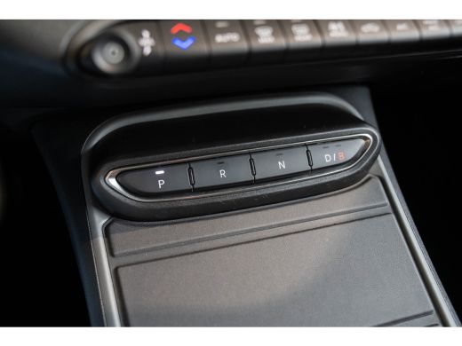 Jeep Avenger Longitude 54 kWh | SOH 96% | Navigatie | Camera | Keyless | Parkeersensoren | Climate Controle | ... ActivLease financial lease