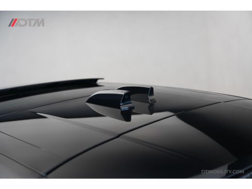 Land Rover Range Rover 3.0 P550e Autobiography PHEV | SVO Bespoke | Meridian Signature | Trekhaak ActivLease financial lease