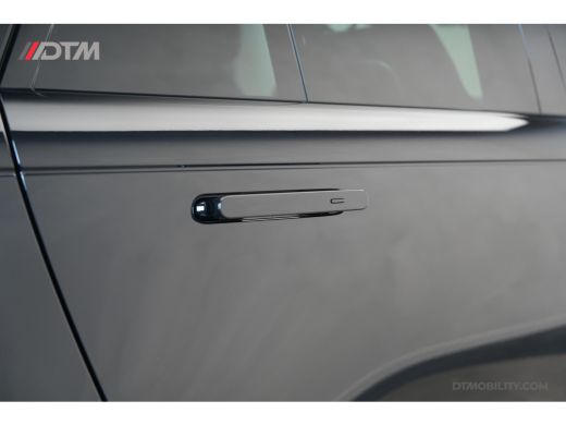 Land Rover Range Rover 3.0 P550e Autobiography PHEV | SVO Bespoke | Meridian Signature | Trekhaak ActivLease financial lease