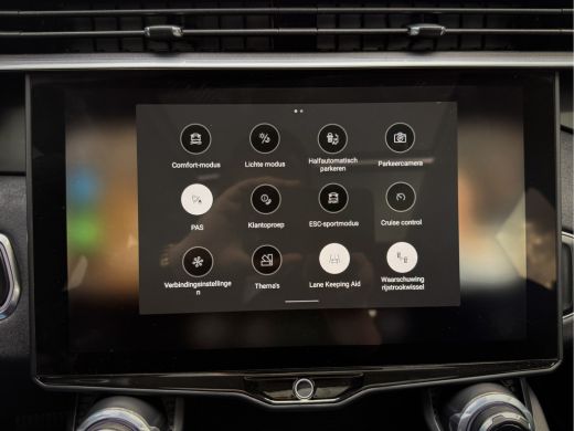 Lynk & Co 01 1.5 - Trekhaak, Navi, Apple carplay, Elek. Verw. stoelenl, Parksensoren, Pano, Cruise! ActivLease financial lease