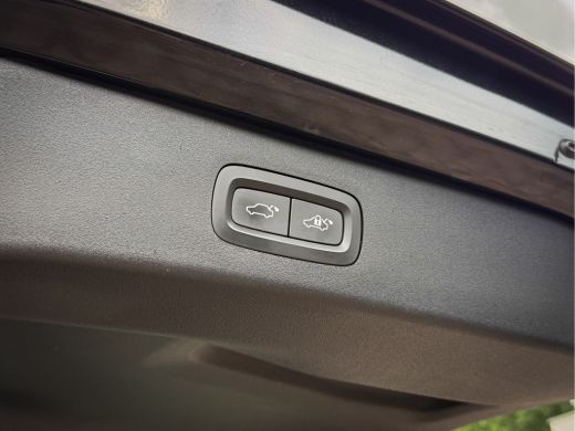 Lynk & Co 01 1.5 - Trekhaak, Navi, Apple carplay, Elek. Verw. stoelenl, Parksensoren, Pano, Cruise! ActivLease financial lease
