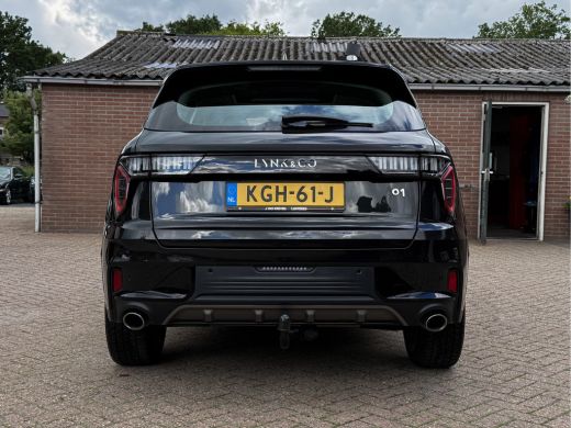 Lynk & Co 01 1.5 - Trekhaak, Navi, Apple carplay, Elek. Verw. stoelenl, Parksensoren, Pano, Cruise! ActivLease financial lease