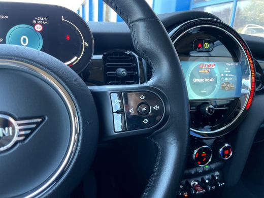 Mini Cooper 1.5 Classic | Cruise Control | Navigatie | Climate Control | PDC | ActivLease financial lease
