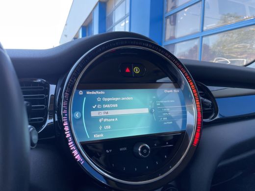 Mini Cooper 1.5 Classic | Cruise Control | Navigatie | Climate Control | PDC | ActivLease financial lease