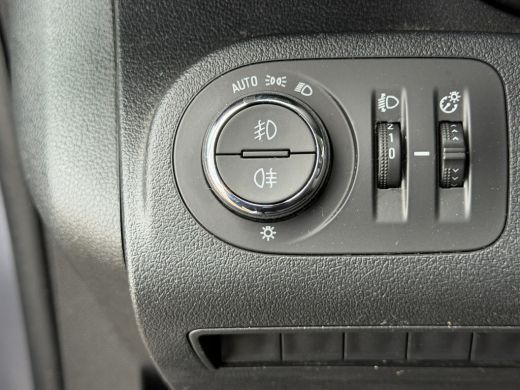 Opel Combo 1.5D 102PK Euro 6 L2H1 Edition Cruise Control/trekhaak/carplay ActivLease financial lease
