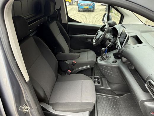 Opel Combo 1.5D 102PK Euro 6 L2H1 Edition Cruise Control/trekhaak/carplay ActivLease financial lease