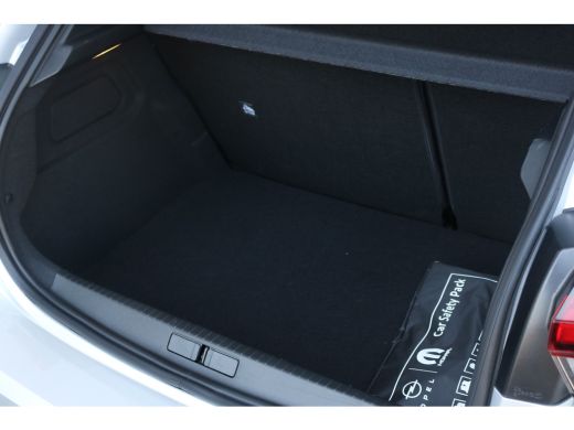 Opel Corsa 1.2 Turbo Hybrid Edition Voorstoelen & Stuur verwarmd | Cruise | Dodehoek | Apple Carplay/Android... ActivLease financial lease