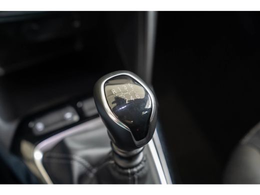 Opel Corsa 1.2T 100PK Elegance | Climate Controle | Parkeersensoren | Apple Carplay & Android Auto | Lichtme... ActivLease financial lease