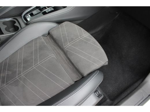 Opel Grandland 1.2 Turbo Hybrid GS | Automaat | Navigatie | Camera | Stoelverwarming + koeling | LED koplampen |... ActivLease financial lease
