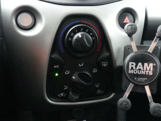 Peugeot 108 1.0 e-VTi Active | STOELVERWARMING | AIRCO | ActivLease financial lease