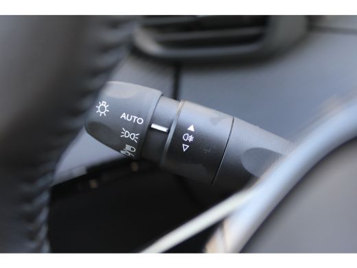 Peugeot 208 1.2 PureTech 100 Style Navigatie | Apple Carplay/Android Auto | Cruise Control ActivLease financial lease