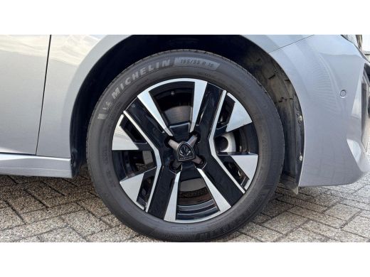 Peugeot 208 1.2 PURETECH 100PK ALLURE / NAVI / LEDER / CLIMA / PDC / 16" LMV / CAMERA / ADAPT. CRUISECONTROL ... ActivLease financial lease