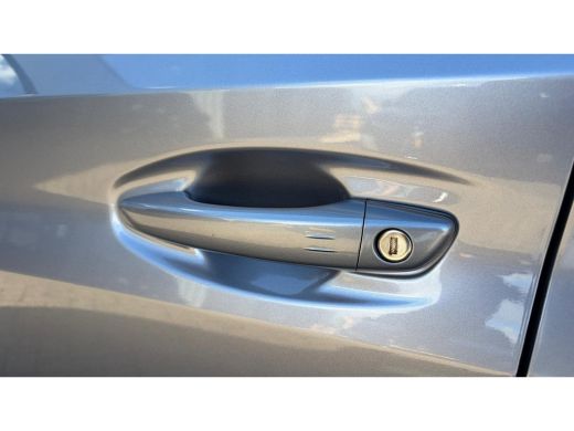 Peugeot 208 1.2 PURETECH 100PK ALLURE / NAVI / LEDER / CLIMA / PDC / 16" LMV / CAMERA / ADAPT. CRUISECONTROL ... ActivLease financial lease