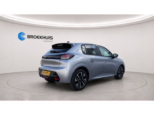 Peugeot 208 1.2 PURETECH 100PK ALLURE / NAVI / LEDER / CLIMA / PDC / 16" LMV / CAMERA / ADAPT. CRUISECONTROL ... ActivLease financial lease