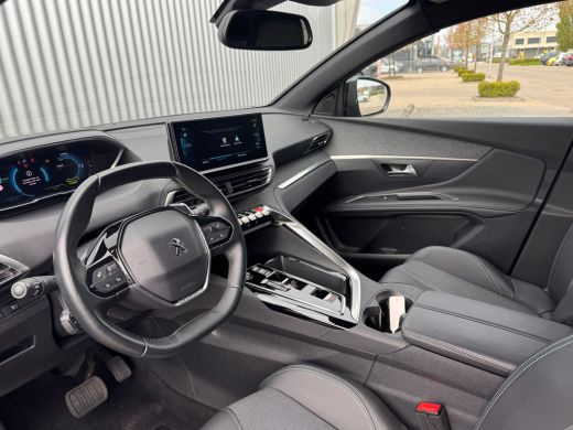 Peugeot 3008 1.6 HYbrid 225 PK Allure | Camera | Navigatie | Keyless | Cruise Control | | Cruise control | DAB... ActivLease financial lease