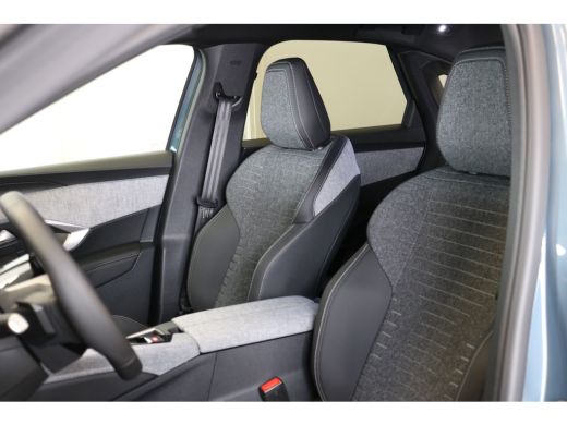 Peugeot 3008 1.6 plug-in Hybrid 195 Allure | Navi | Cruise | LED | 19'' | Keyless | Camera | PDC V+A | Apple C... ActivLease financial lease
