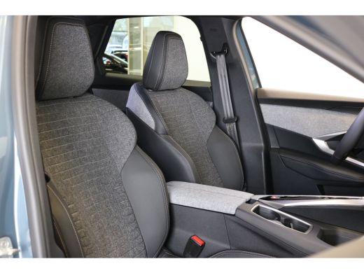 Peugeot 3008 1.6 plug-in Hybrid 195 Allure | Navi | Cruise | LED | 19'' | Keyless | Camera | PDC V+A | Apple C... ActivLease financial lease
