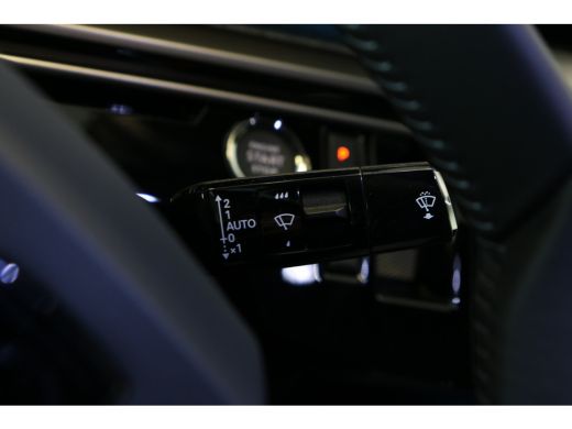 Peugeot 3008 1.6 plug-in Hybrid 195 Allure | Navi | Cruise | LED | 19'' | Keyless | Camera | PDC V+A | Apple C... ActivLease financial lease