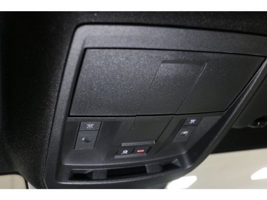 Peugeot 3008 1.6 plug-in Hybrid 195 Allure | Navi | Cruise | LED | 19'' | Keyless | Camera | PDC V+A | Apple C... ActivLease financial lease