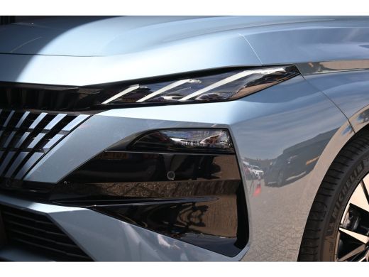 Peugeot 308 SW | Demo Deal | 1.2 Hybrid 145 e-DCS6 Allure | Navigatie | Achteruitrijcamera | Climate Control ... ActivLease financial lease