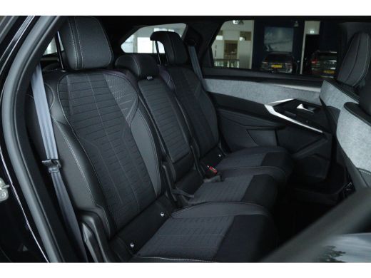 Peugeot 5008 1.2 Hybrid 145 GT | Adapt. Cruise | Schuifdak | Camera | Stoel+Stuurverwarming | 7-Pers | MATRIX ... ActivLease financial lease