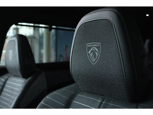 Peugeot 5008 1.2 Hybrid 145 GT | Adapt. Cruise | Schuifdak | Camera | Stoel+Stuurverwarming | 7-Pers | MATRIX ... ActivLease financial lease