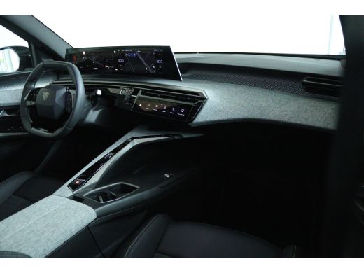 Peugeot 5008 1.2 Hybrid 145 GT | Adapt. Cruise | Schuifdak | Camera | Stoel+Stuurverwarming | 7-Pers | MATRIX ... ActivLease financial lease