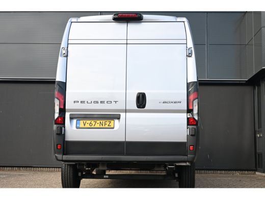 Peugeot e-Boxer 3.5t L3H2 Zwaar 110 kWh | Navigatie | Achteruitrijcamera | Climate Control | Cruise Control | !! ActivLease financial lease