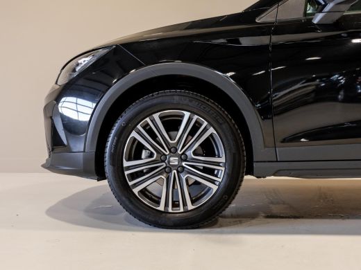 Seat Arona 1.0 EcoTSI Style Business Connect / 95pk / Stoelverwarming / Automatische klimaatregeling / ActivLease financial lease