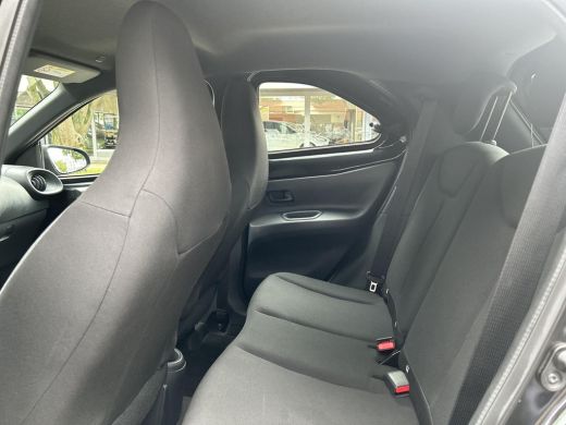 Toyota Aygo 1.0 VVT-i MT Play ActivLease financial lease