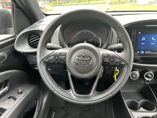 Toyota Aygo 1.0 VVT-i MT Play ActivLease financial lease