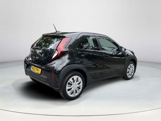 Toyota Aygo 1.0 VVT-i MT Play ActivLease financial lease