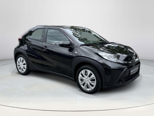 Toyota Aygo 1.0 VVT-i MT Play ActivLease financial lease